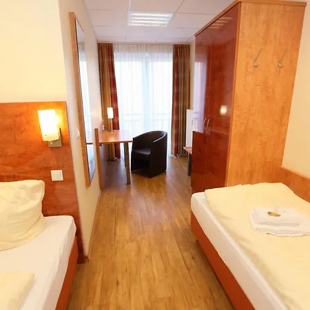 Hotel Am Holzhafen
