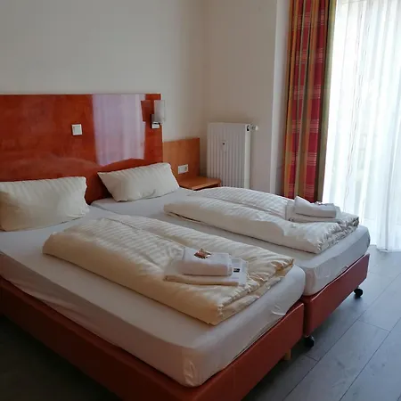 Hotel Am Holzhafen