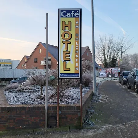 Am Holzhafen Hotel 3*