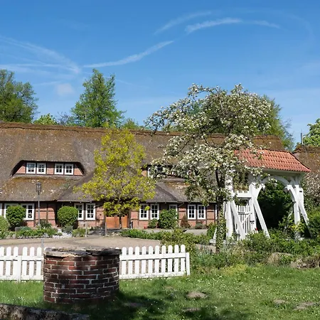 Hotel Am Holzhafen Stade