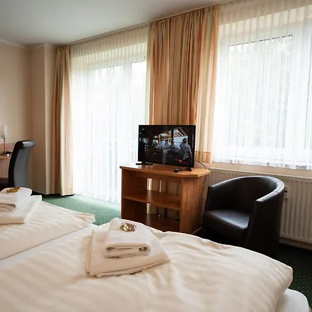 Am Holzhafen Hotel Stade