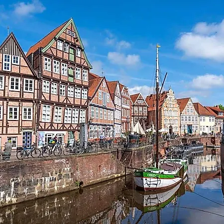 Hotel Am Holzhafen Stade