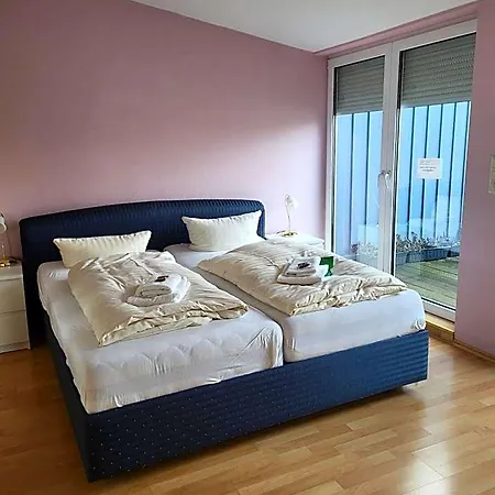 Hotel Am Holzhafen
